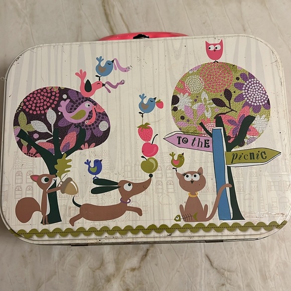 Metal Lunchbox, 10” x 7.5” - Picture 2 of 16